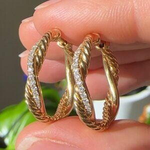 DAVID YURMAN 18k PETITE INFINITY 0.15 CT DIAMOND HOOP EARRINGS 17.3MM